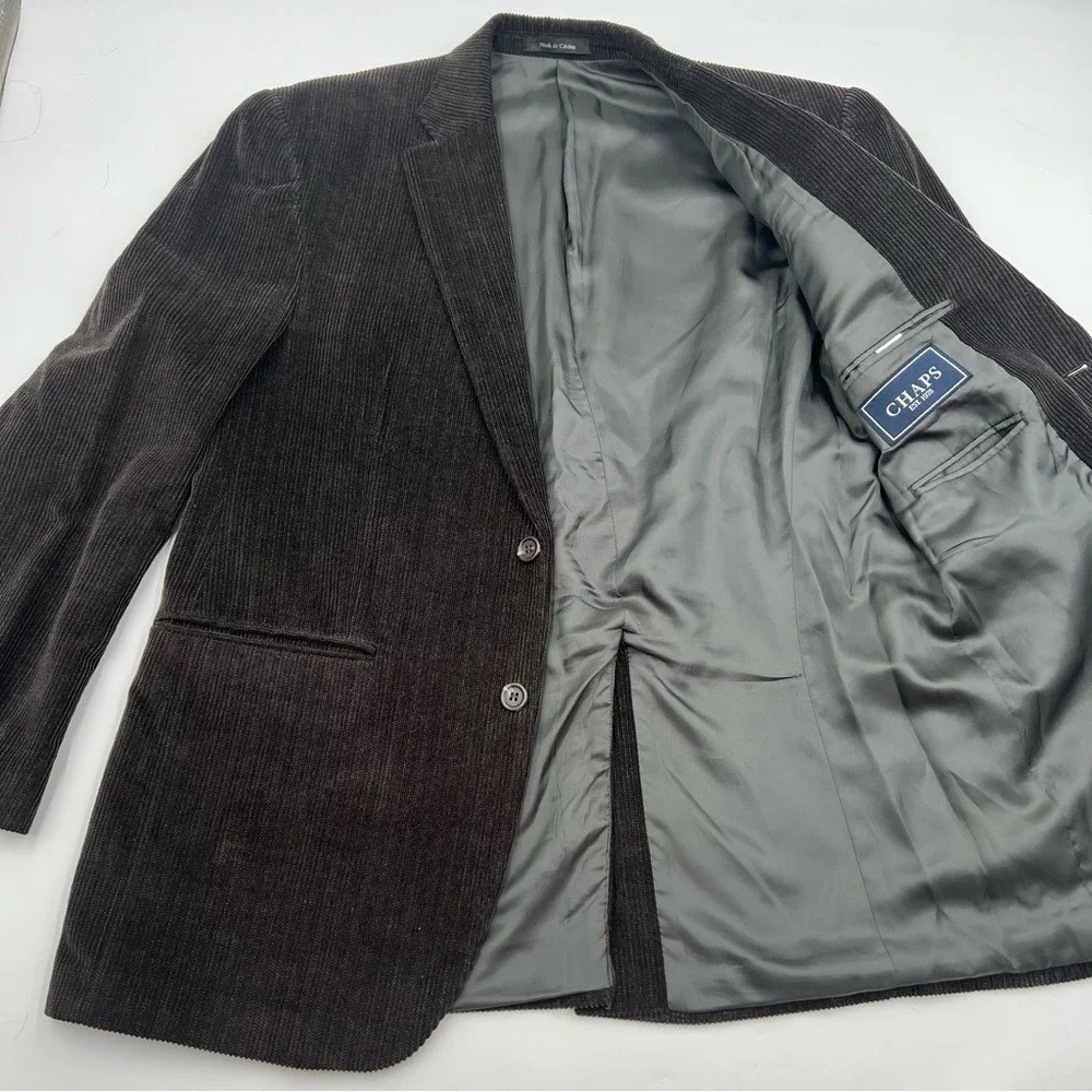 Chaps men's brown corduroy blazer/ sports coat‎  sz38R.  100% cotton.
